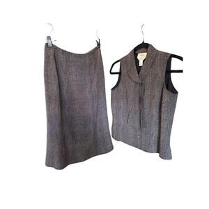 Talbots Petites Women’s 2 Piece Set Size 2P 100% Silk Skirt & Sleeveless Blouse